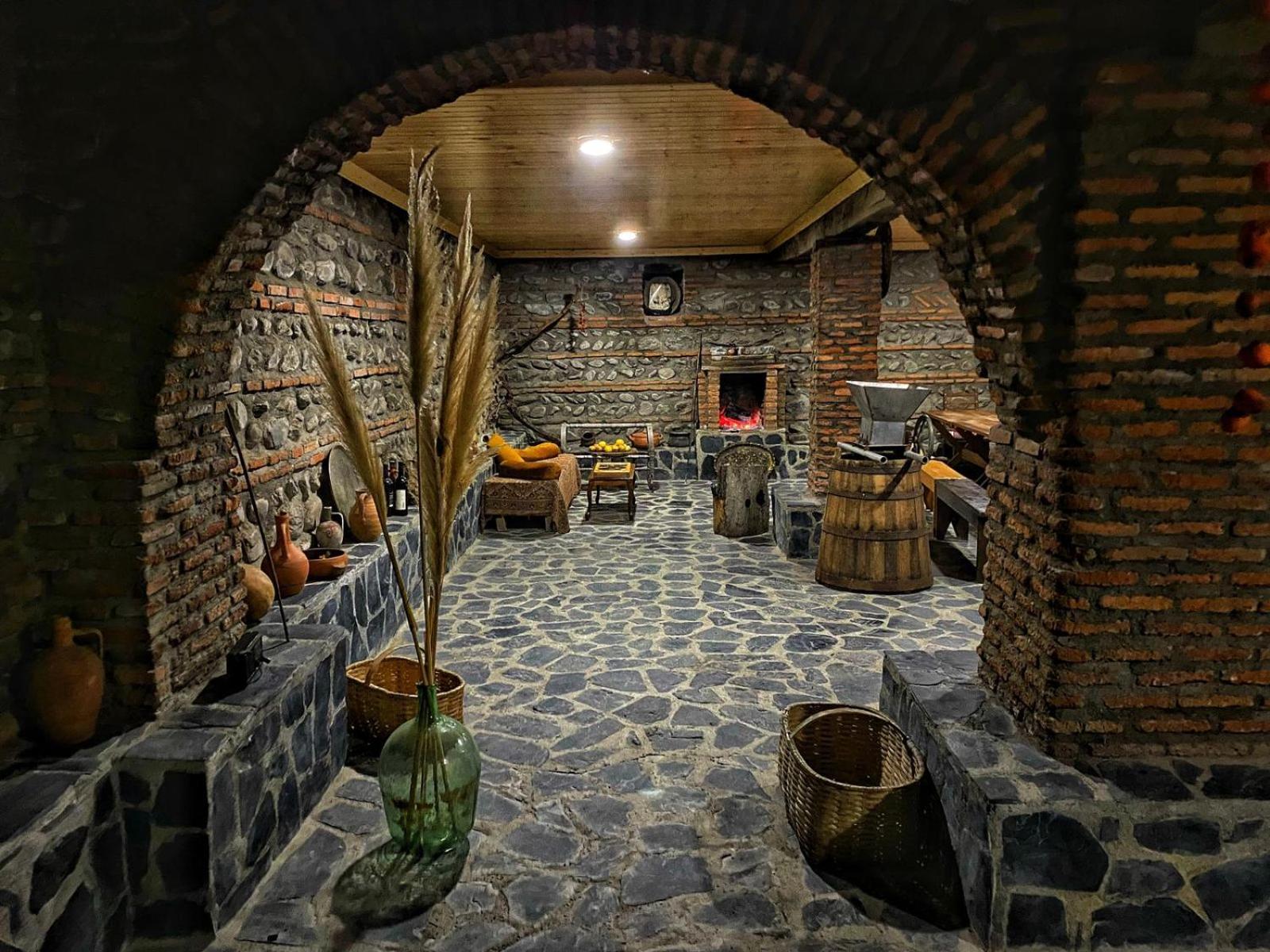 Varga Кварели Экстерьер фото